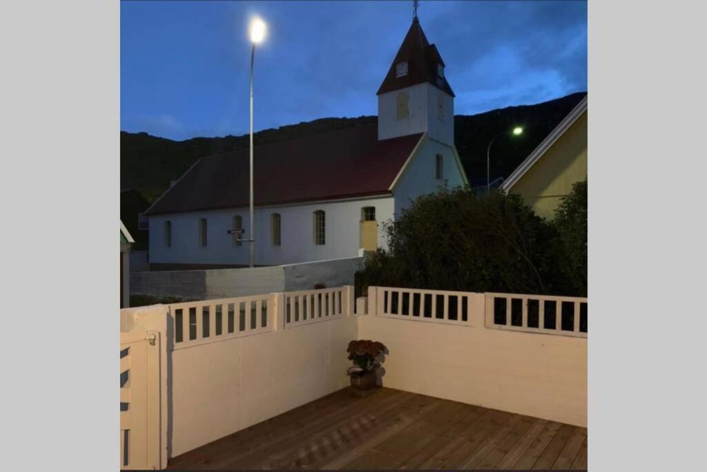 Peddastova In The Heart Of Fishing Village Skopun Exterior photo