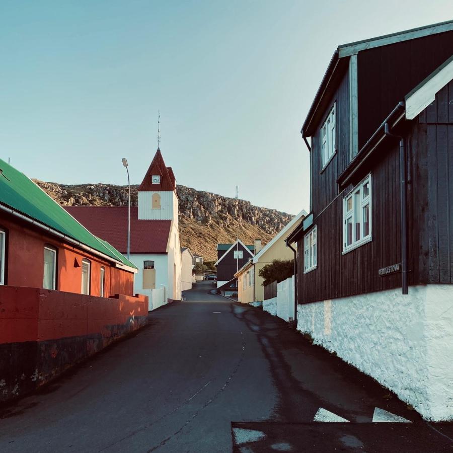 Peddastova In The Heart Of Fishing Village Skopun Exterior photo